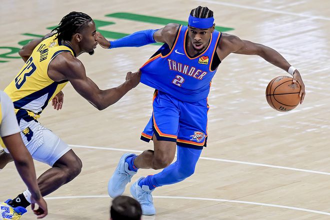 雷霆逆袭步行者总分1-1！亚历山大34+8创里程碑，哈利伯顿17分亮点