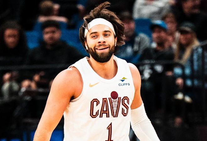 骑士官宣：斯特鲁斯因左脚手术将缺席新赛季初段