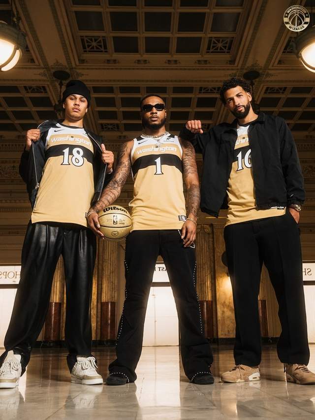 奇才发布金色城市版球衣 惠特莫尔霸气亮相成焦点